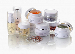 Косметика уходовая 